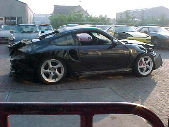 porsche-911turbowreck